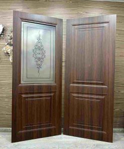 درب چوبی ورودی ساختمان