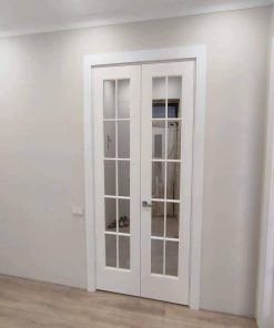 درب شیشه‌ای پذیرایی